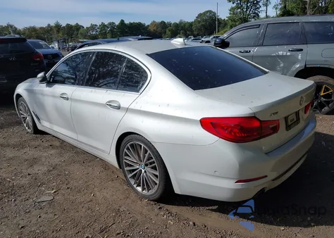 2017 BMW 530 Xi z USA, uszkodzony, nr VIN WBAJA7C31HG905959